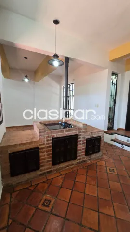 CASA EN ASUNCION CENTRO COD 6383 *Planta baja* Cochera para 2 vehiculos *Primer — foto 5