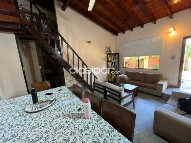 Casa en fernando norte cod 6405 precio: 750.000.000 gs tiene 2 habitaciones en pl, foto 4