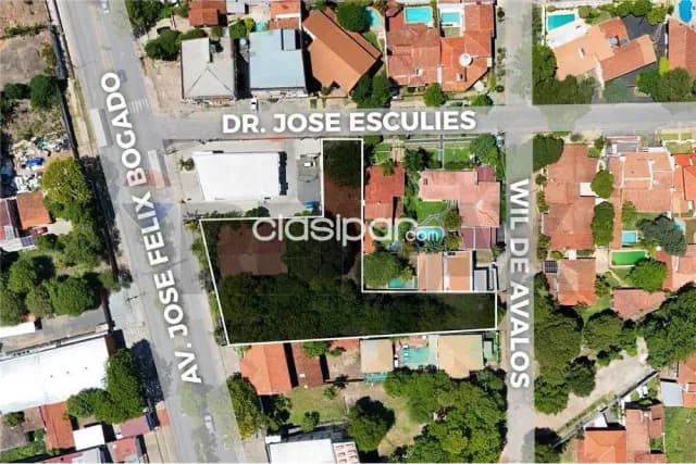 Terreno 2.427 m² con 3 salidas sobre Av. Félix Bogado, foto 3