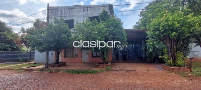 Casa en el barrio mbo´i ka´e de Encarnación: 4 habitaciones y 3 baños, foto 1