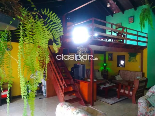 Casa con gran terreno - Hernandarias - AP — foto 2