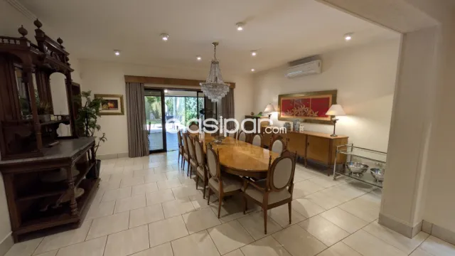 En Venta o Alquiler Lujosa y Fina Residencia Amoblada, con 5 suites con vestidores (1 en p, foto 3