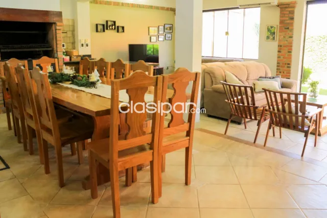 Casa de 5 Dormitorios en Venta en Zona Conmebol, foto 5