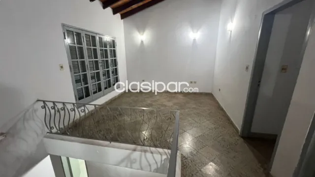 Amplia Casa en Lambaré–Excelente Ubicación–con rápido acceso a transporte,comercios,etc, foto 4