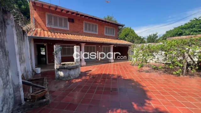 Amplia Casa en Lambaré–Excelente Ubicación–con rápido acceso a transporte,comercios,etc, foto 5