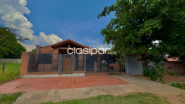 Casa en venta en el Barrio Ykaa - Luque Excelente oportunidad en una zona accesible
