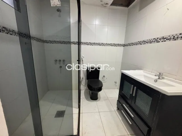 En Venta Casa A Precio De Terreno En Los Laureles Asuncion, foto 5