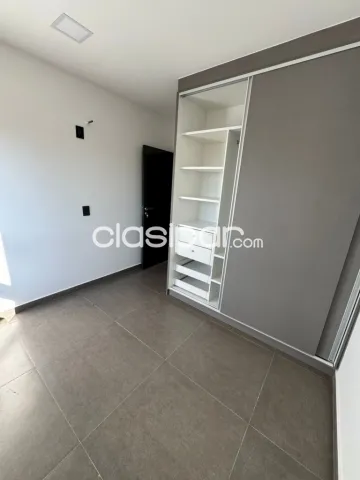 o Vendo Amplio Duplex de 3 dormitorios en barrio Laurelty de Luque zona Britez Bor, foto 4