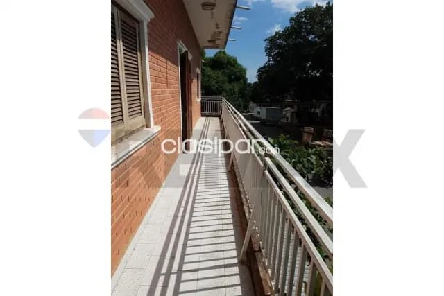 Edificio a refaccionar a 150 m de Artigas — foto 3