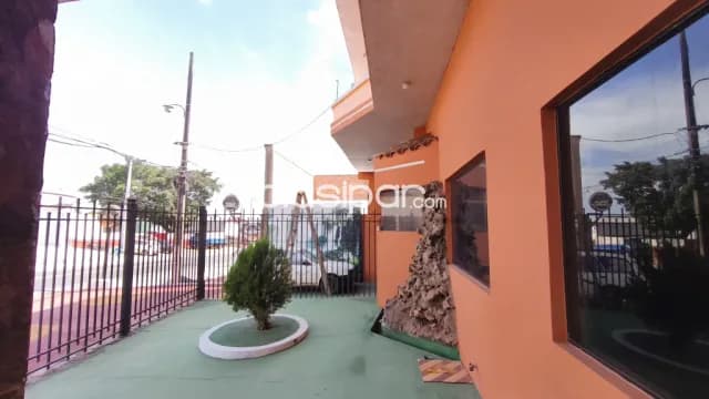 Imponente Inmueble Comercial en San Lorenzo: Edificio Administrativo + Tinglado — foto 4