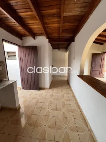 Duplex de 1 dormitorio en a una cuadra de Hipermercado Luisito de Villa Elisa — foto 3