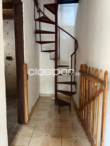 Duplex de 1 dormitorio en a una cuadra de Hipermercado Luisito de Villa Elisa — foto 4