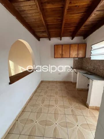 Duplex de 1 dormitorio en a una cuadra de Hipermercado Luisito de Villa Elisa — foto 5
