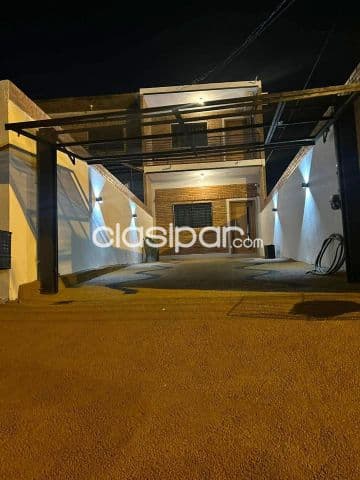 Duplex de 2 dormitorios en Barrio 8 de Diciembre de Villa Elisa zona Complejo Los Ma