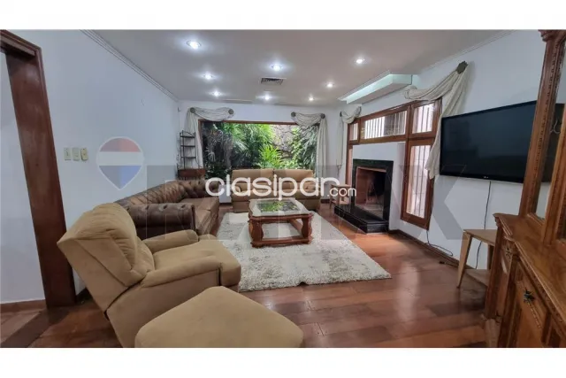 Residencia con Piscina y Quincho en Ciudad Nueva Asunción, foto 5