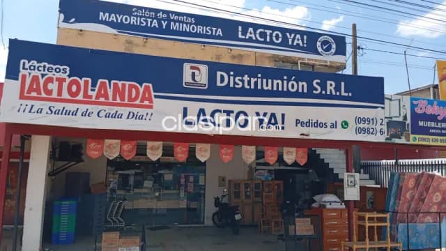 Salón Comercial con Vivienda y Depósito en Venta — foto 2