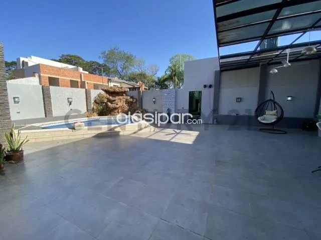 VENDE Residencia en Lambaré — foto 3
