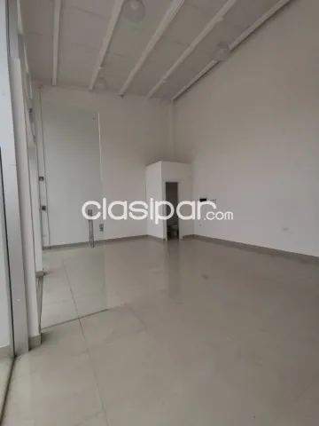 Salon comercial en Fernando de la Mora cod 6439, foto 5