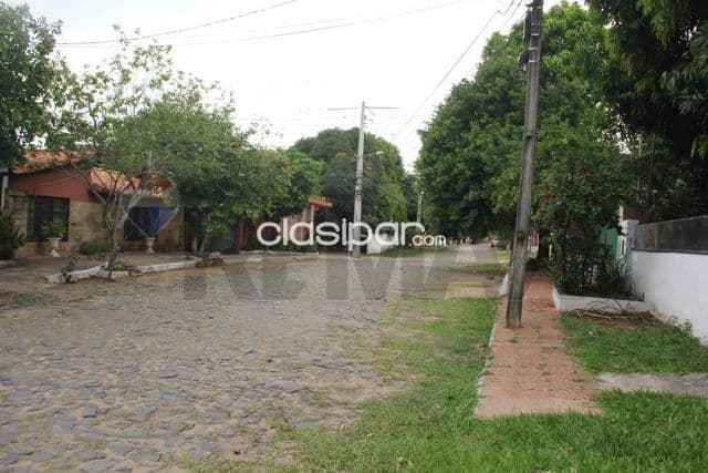 Terreno bo.mbocayaty asuncion zona la Trinidad 6-iglesia la piedad y col.sta annes