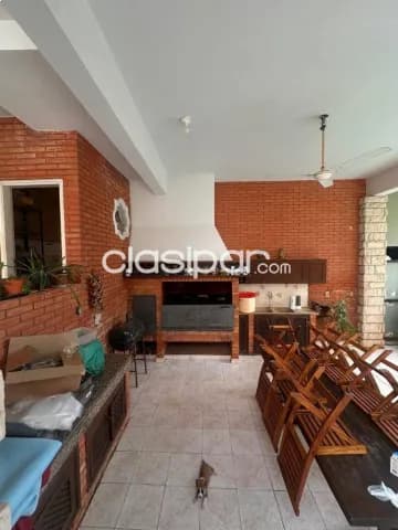 Amplia residencia en venta en barrio mburicaó, foto 4