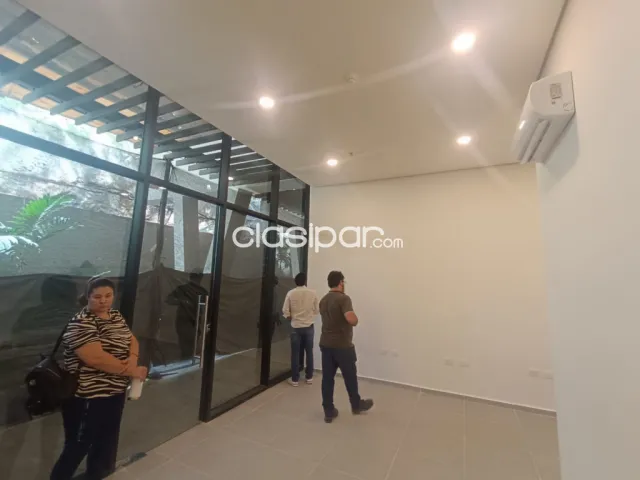 Salones comerciales / consultorio en planta baja, foto 2