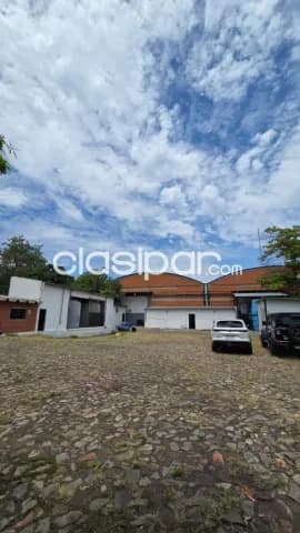 Depósito con Patio, Zona Avda. Artigas y Avda. Gral Santos - CLST7874951 — foto 3