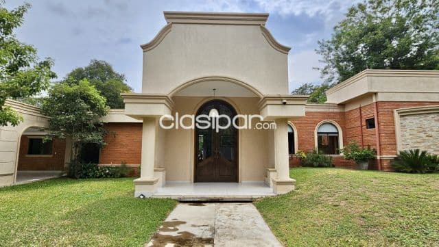 Amplia residencia en surubi´i — foto 1