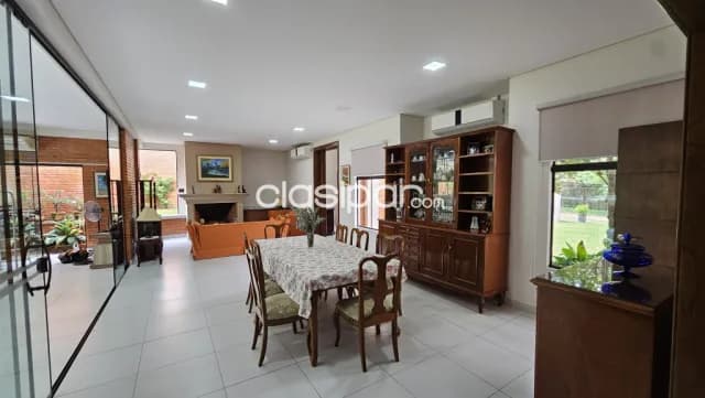 Amplia residencia en surubi´i — foto 3