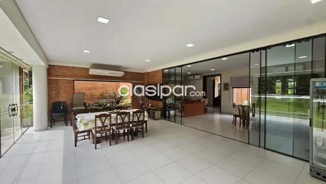 Amplia residencia en surubi´i — foto 4