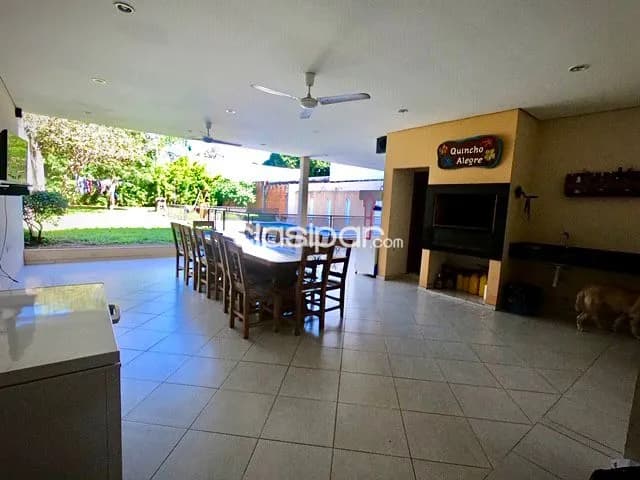 En venta – casa en barrio mariscal estigarribia Asunción, foto 3