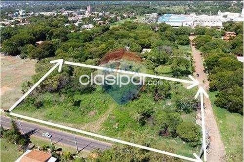 Terreno en esquina 7.980 m² en Laguna Grande — foto 2