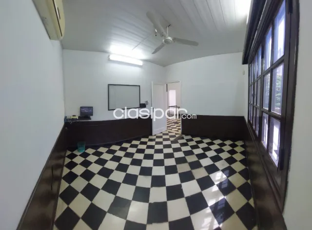 Casa de 5 habitaciones IDEAL PARA OFICINA en barrio Ciudad Nueva de Asuncion, foto 3