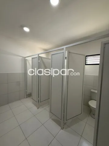 Salon Comercial Luque, Barrio Laurelty — foto 5