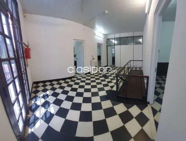 CASA IDEAL PARA OFICINA Barrio Ciudad Nueva - Asunción — foto 2