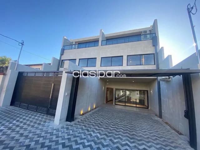 Mburucuya: 180m2, impecable triplex minimalista, 2 suites, quincho, parrilla, garage, foto 2