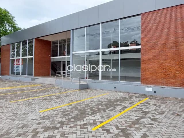 Showroom y oficinas de 435 m2 en Fernando de la Mora zona norte‼️ c-1170, foto 4