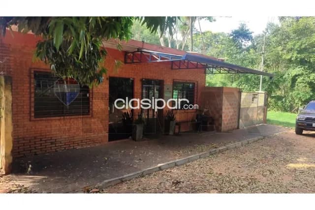 CASA CON SALONES COMERCIALES EN San Lorenzo 🏡✨ Propiedad para vivienda y potencial — foto 2