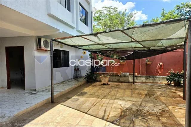 Moderna residencia de 2 niveles - barrio mbokayaty en venta, apta para crédito bancario!, foto 3