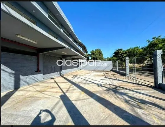 Trinidad, artigas: 1.160 m2, alquilo amplio deposito, showroom, + oficinas + pci, 4.500 us — foto 5