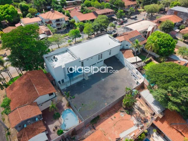 En venta Edificio Corporativo de Salud Totalmente Equipado — foto 2