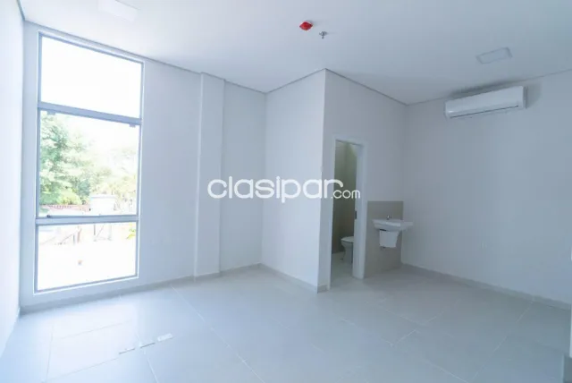 En venta Edificio Corporativo de Salud Totalmente Equipado — foto 5