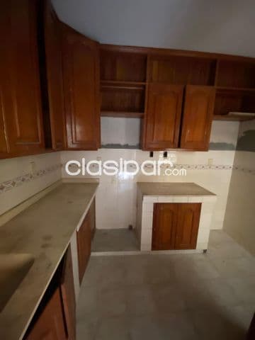 Edificio de 4 pisos en general diaz, asuncion cod 3502