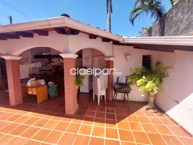 Casa en Esquina – Villa Morra, Asunción COD 6438, foto 1