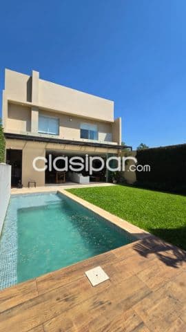 Casa en asuncion barrio Jara cod 6440
