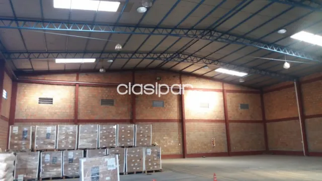 Deposito de 1.040 m2 en Luque‼️ c-1010 — foto 4