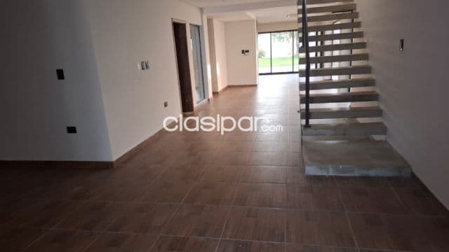 *Alquilo /o Vendo Casa a estrenar en Asunción B° San Vicente COD 6525*