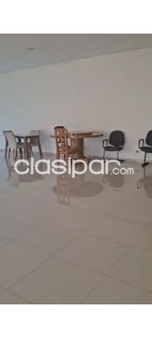 Se Alquila Local de Dos pisos con Oficinas, foto 1