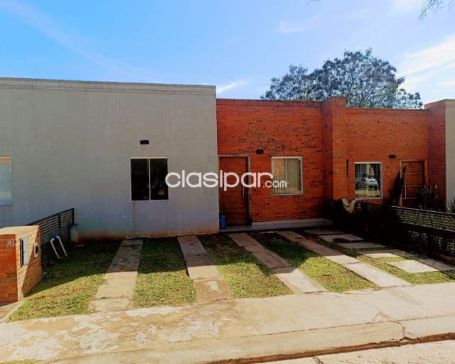 Duplex en Luque mora cue cod 6467