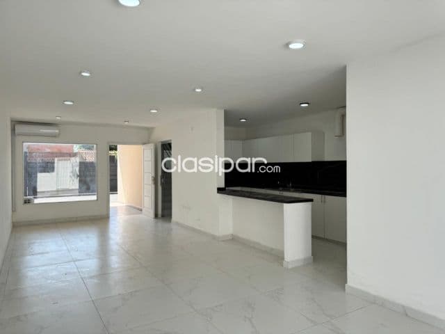 Triplex en Luque zona rakiura cod 2104