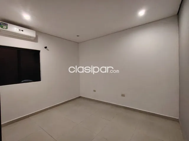 *Alquilo Hermosa Residencia Zona Shopping Mariano COD 6557*, foto 3